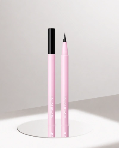 eyeliner