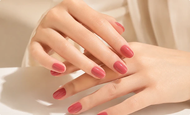 enhances-nail-appearance