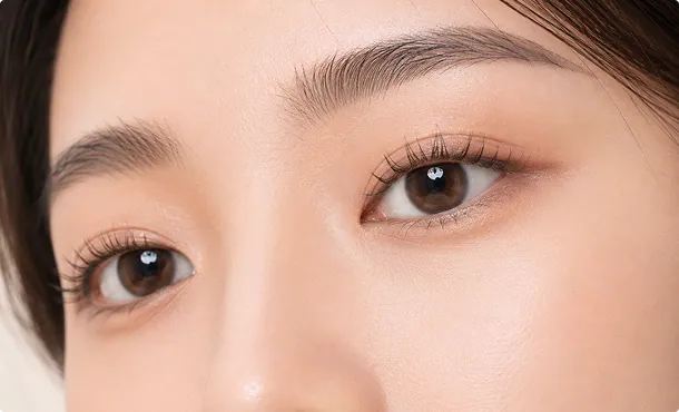 helps-lashes-appear-longer