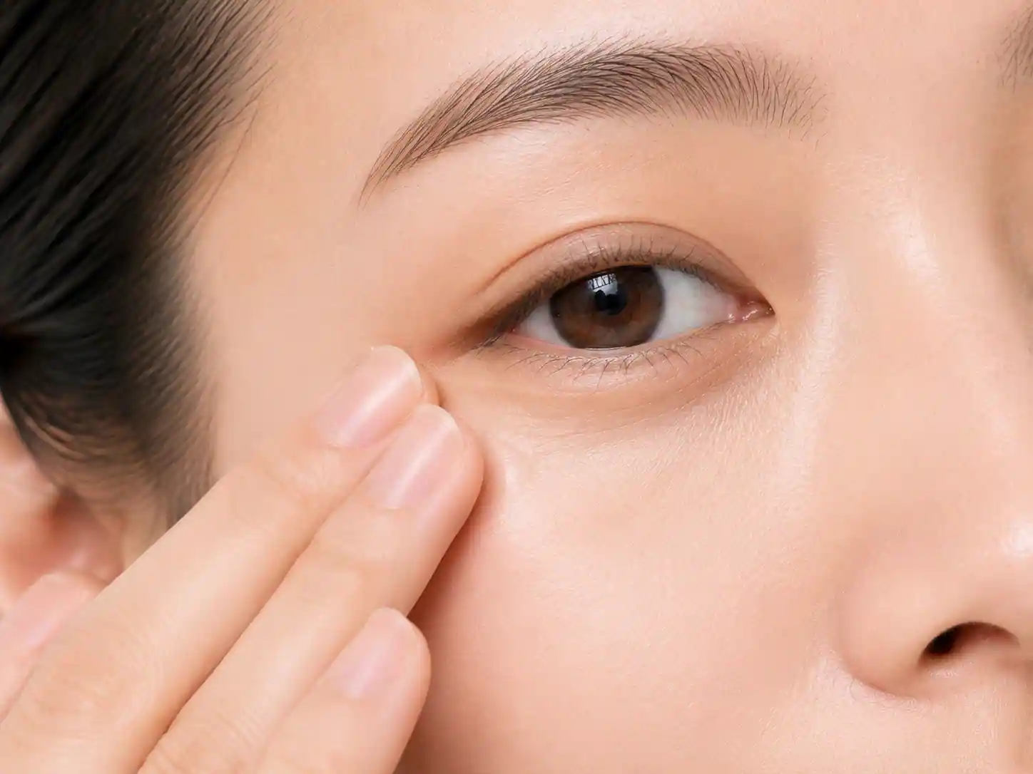 lightweight-under-eye-cream-for-comfortable-use-instructions