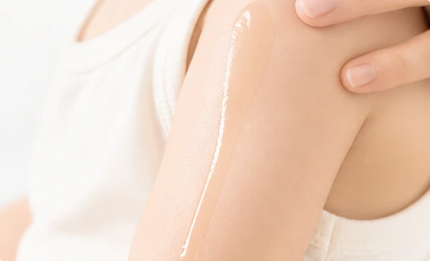 locks-in-moisture